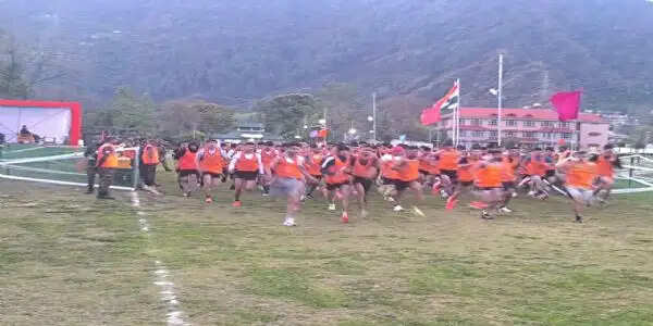 पंडोह में अग्निवीर भर्ती रैली में मंडी जिला के 399 युवा अभ्यर्थी हुए शामिल