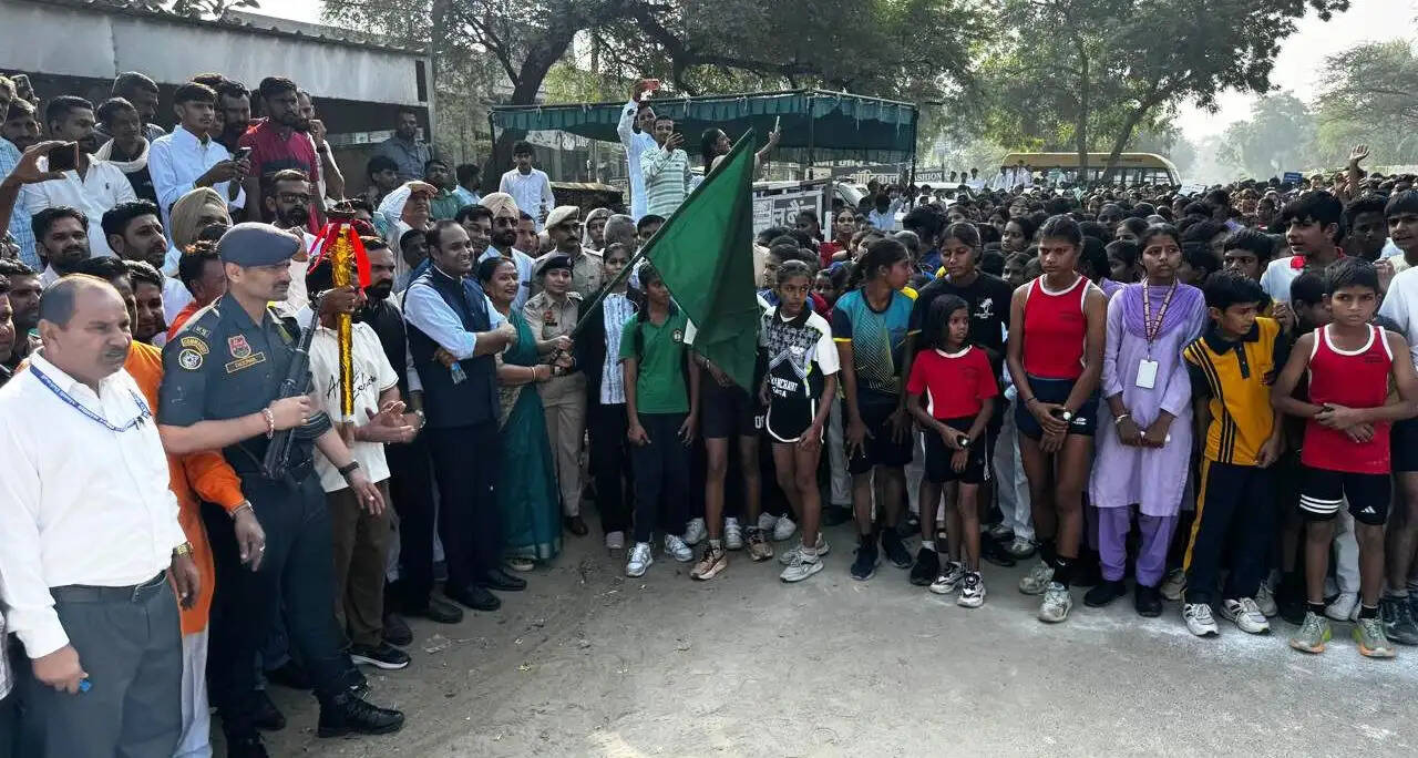 सिरसा: सरदार पटेल के आदर्शों को जीवन में आत्मसात करें पुलिसकर्मी: एसपी दीपक सहारण