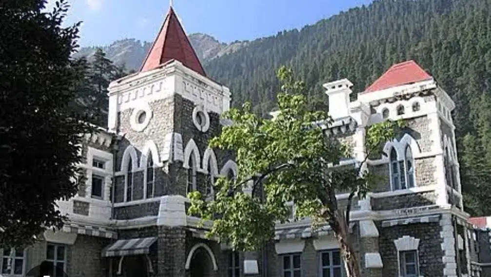 दूषित पेयजल मामले में हाई कोर्ट सख्त, मुख्य सचिव से मांगा जवाब