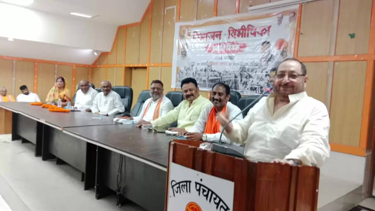 भुलाया नहीं जा सकता विभाजन की विभीषिका का दंश - विनोद पांडे