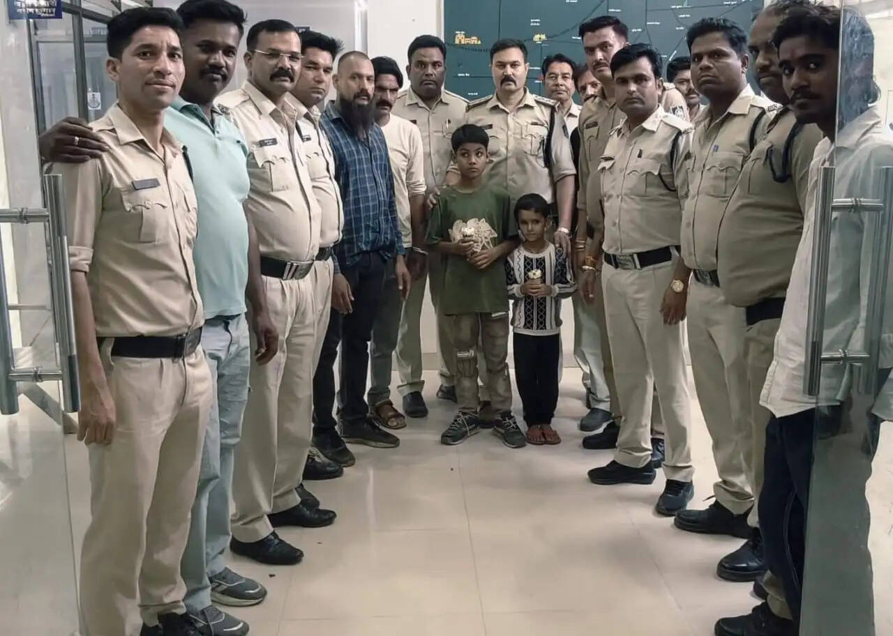 दमोहः पुलिस की मुस्तैदी से लापता हुए भाई-बहन सकुशल मिले