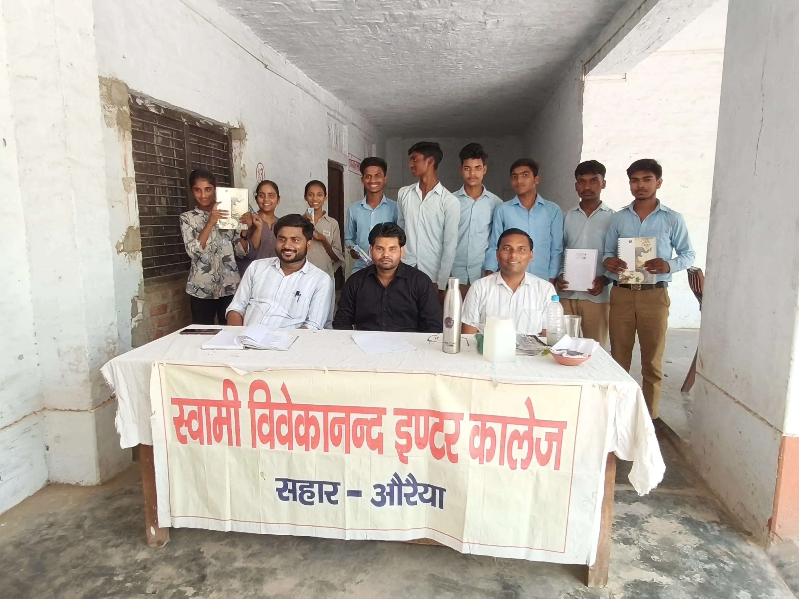 बच्चों की नींद और खुशियां छीन रहा है मोबाइल : डॉ. त्रिवेंद्र