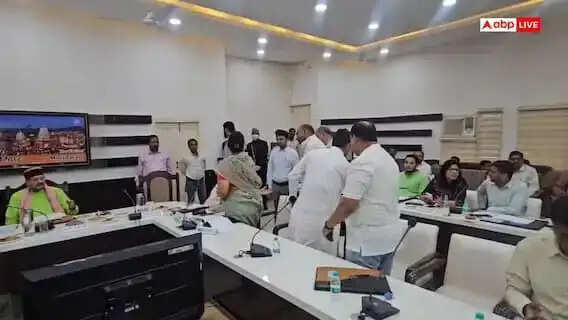 हरिद्वार: जिला योजना समिति बैठक का विपक्षी विधायकों ने किया बहिष्कार