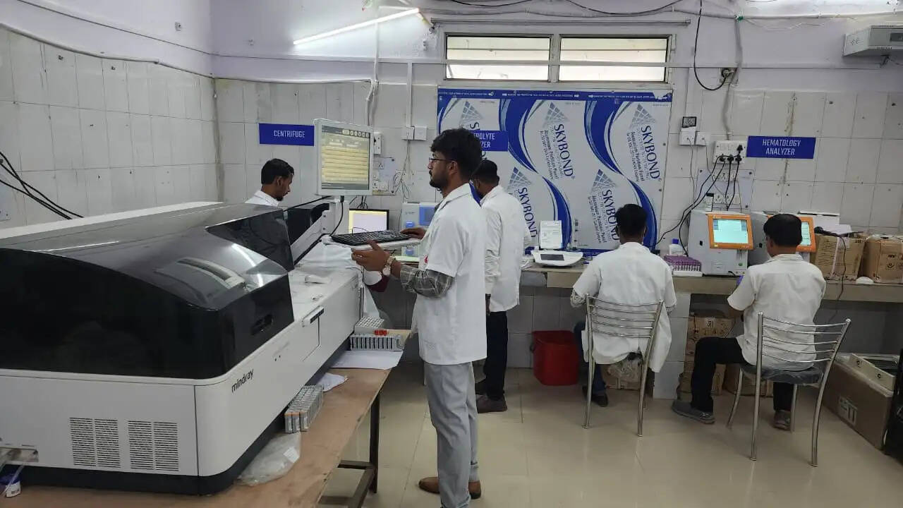 सदर अस्पताल में स्मार्ट पैथोलॉजी सेवा शुरू, अब मरीजों को मोबाइल पर ही मिलेगी जांच रिपोर्ट