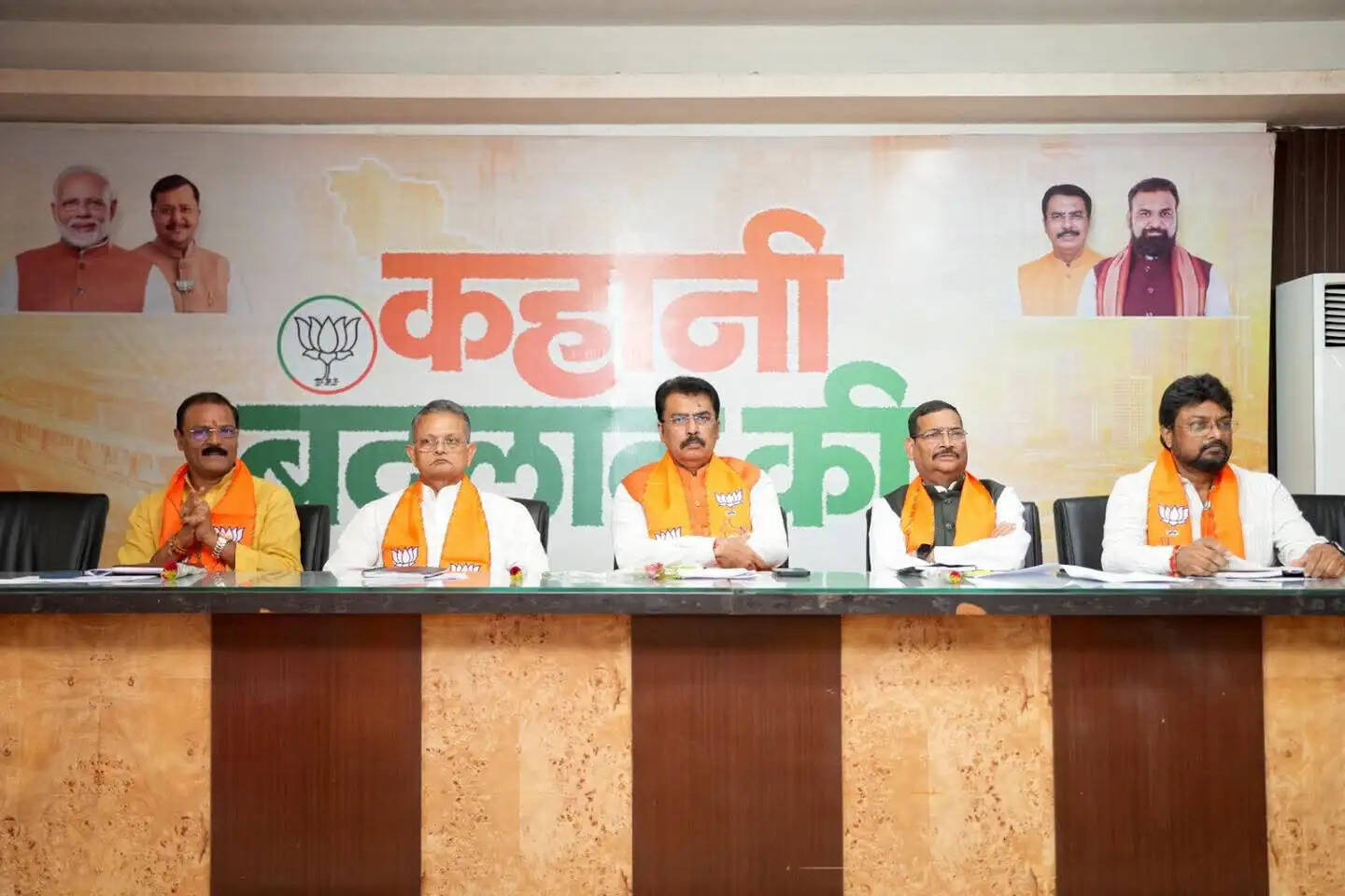 कहानी बदलाव की’ के जरिए जन-जन तक पहुंचाएं मोदी सरकार के विकास की गाथा : संजय सरावगी