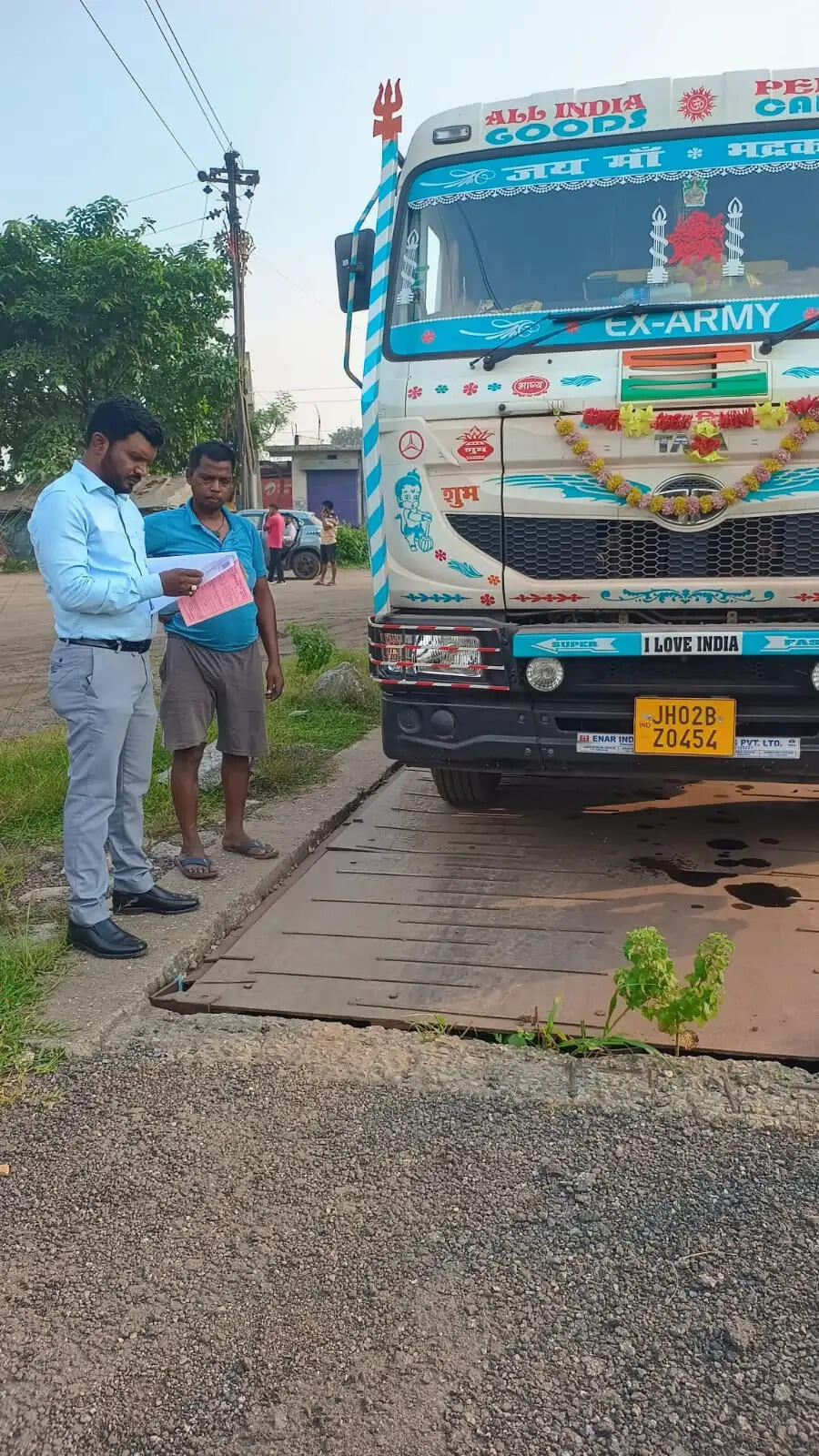 नो-पार्किंग जोन में भारी वाहनों पर लगाया गया 1.89 लाख का जुर्माना