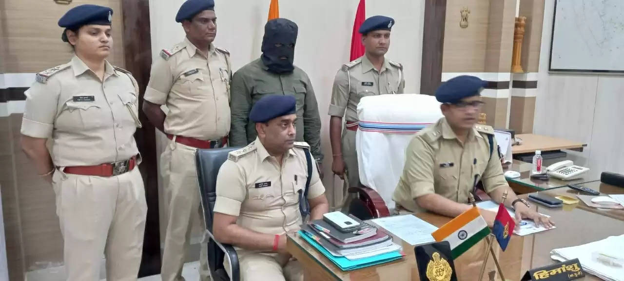 पुलिस की त्वरित कारवाई में लूटी गई दो चैन के साथ एक स्नैचर गिरफ्तार, पुलिसकर्मी होंगे पुरस्कृत