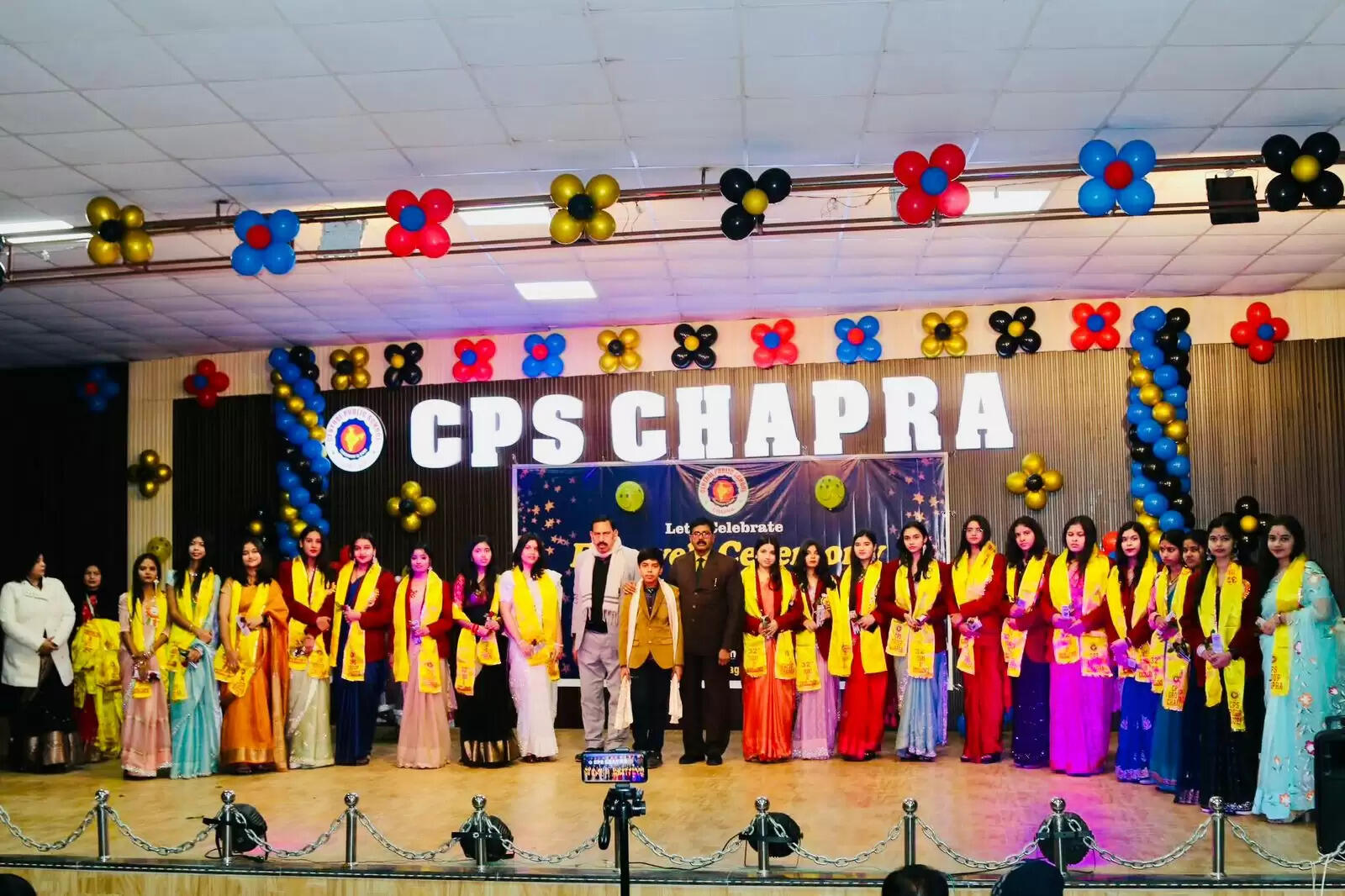 सीपीएस के 32वां स्थापना दिवस पर 12वीं के छात्रों को दी गई विदाई