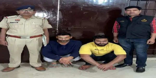 चोरी की वारदातों को अंजाम देने वाले दो आरोपियों को पुलिस ने किया गिरफ्तार