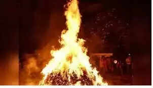 भद्रा और चंद्र ग्रहण का योग:होली पर रहेगी भद्रा भूलोक और सिंह राशि में