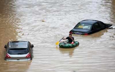 चीन में भारी बारिश से 50,000 लोग प्रभावित