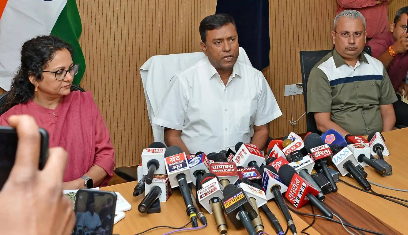 राजस्थान: बागीदौरा के विधायक जयकृष्ण पटेल 20 लाख की रिश्वत लेते रंगे हाथों गिरफ्तार