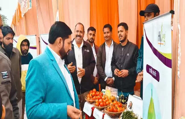 नारनौलः हरियाणा सरकार किसानों के कल्याण के लिए प्रतिबद्धः जोगेंद्र सिंह