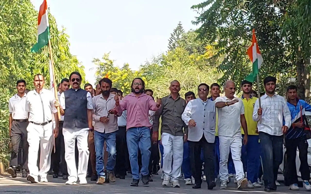 नशे के खिलाफ दौड़े कठुआ के युवा, रिद्धिमा स्पोर्ट्स क्लब ने दिया एकता और अनुशासन का संदेश