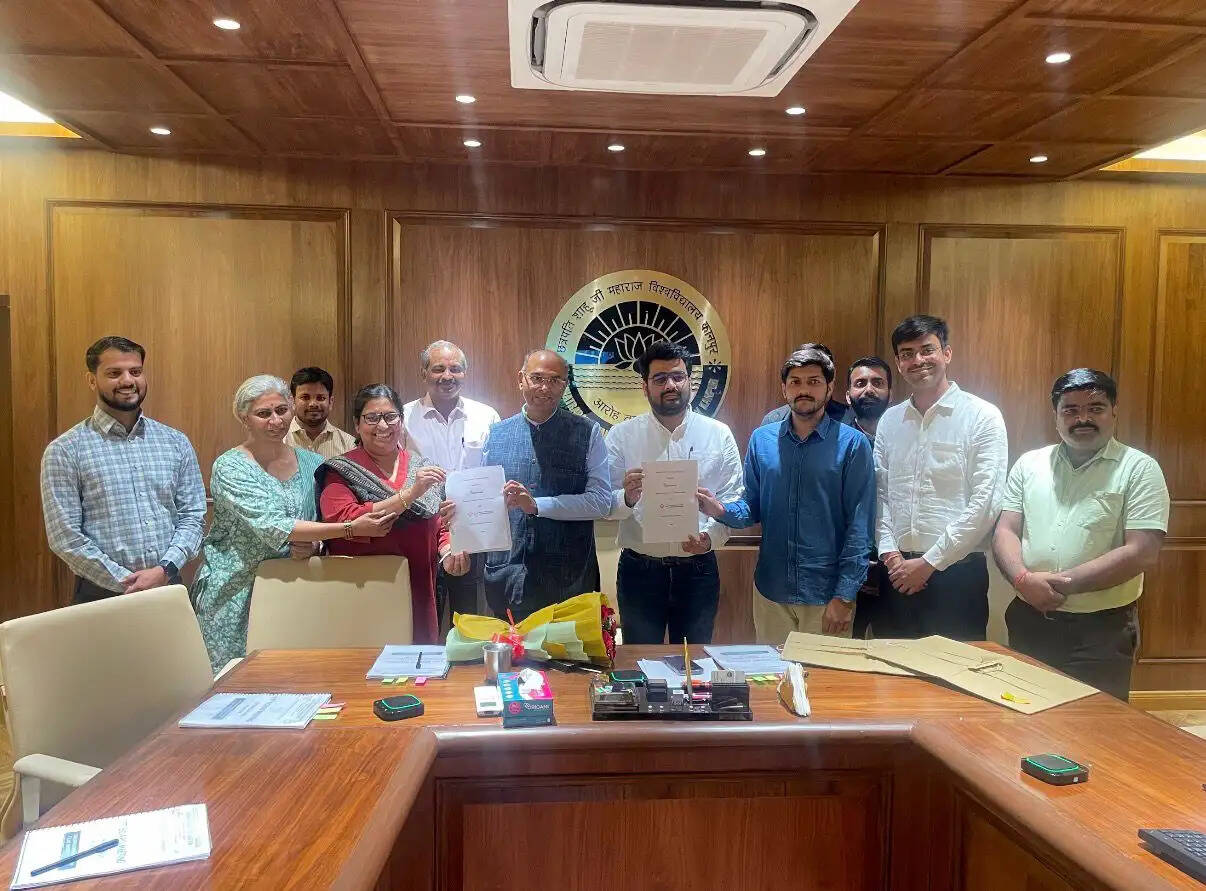 सीएसजेएम एवं बेरी सेंटर टेक्नोलॉजी के बीच हुआ एमओयू, नवाचार को मिलेगा बढ़ावा : कुलपति