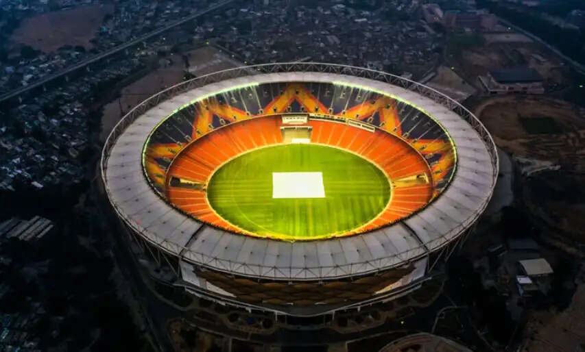 अहमदाबाद के नमो स्टेडियम को बम से उड़ाने की धमकी