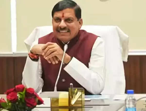 मुख्यमंत्री डॉ. यादव ने सम्राट चौधरी को बिहार के मुख्यमंत्री पद की शपथ लेने पर दी बधाई