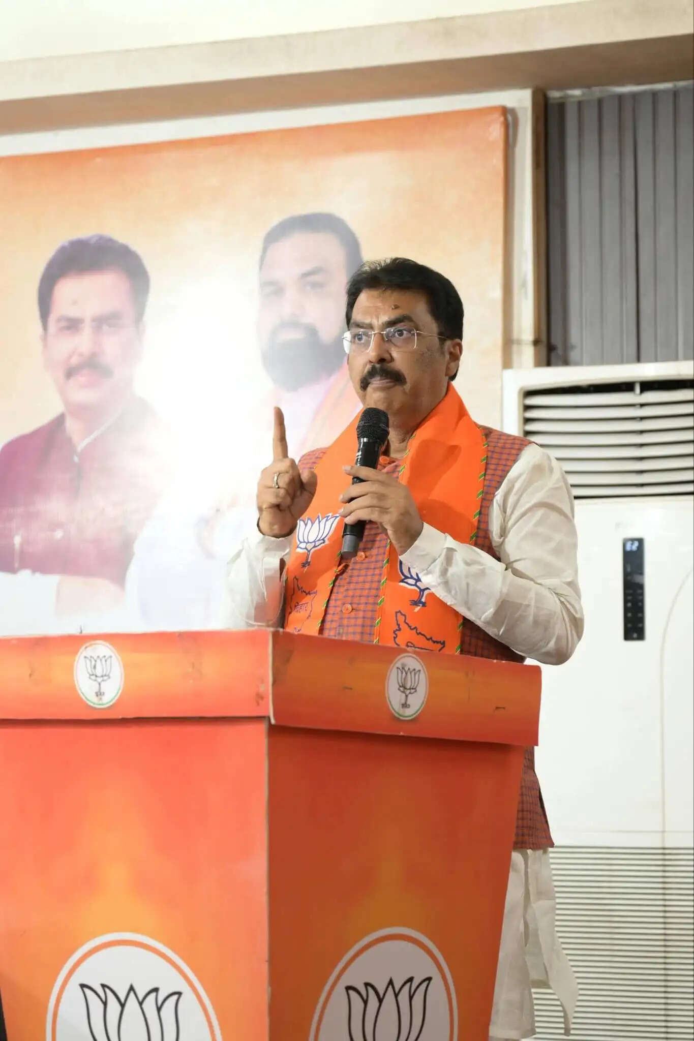 प्रधानमंत्री के 25 साल के सार्वजनिक जीवन पर भाजपा का महीने भर चलेगा 'सेवा अभियान' : संजय सरावगी