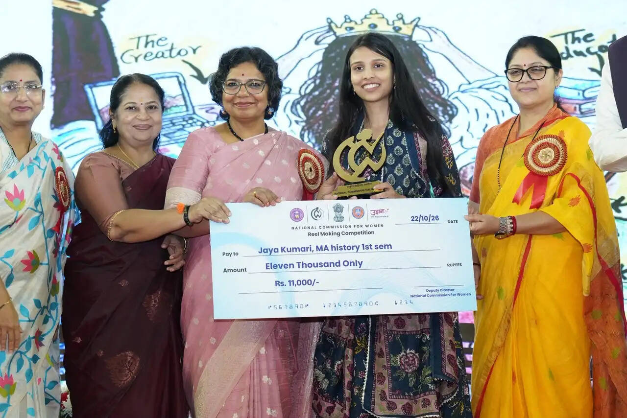 एनसीडब्ल्यू के ‘उड़ान’ कार्यक्रम से 12,500 छात्राओं को मिला जागरूकता व कौशल विकास का लाभ