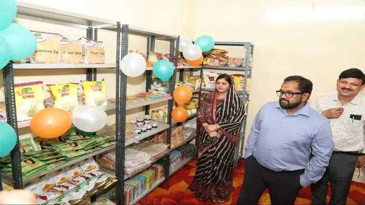 ग्वालियरः संभागीय हाट बाजार में “आजीविका मार्ट” शुरू, मुख्यमंत्री ने किया वर्चुअल शुभारंभ