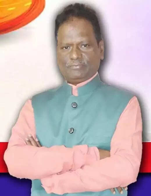 सांसद ने मुख्यमंत्री, डीआरएम और डीएम को लिखा पत्र