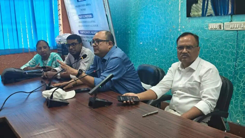 रांची में एनीमिया मुक्त भारत कार्यक्रम की समीक्षा, स्वास्थ्य कर्मियों की उपस्थिति पोर्टल पर नियमित अपडेट के निर्देश