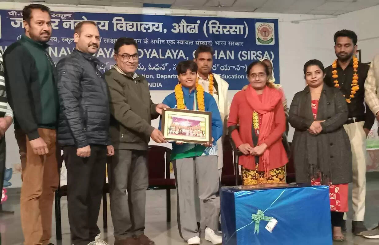 सिरसा: राष्ट्रपति से सम्मानित होकर लौटी एथलीट ज्योति का भव्य स्वागत