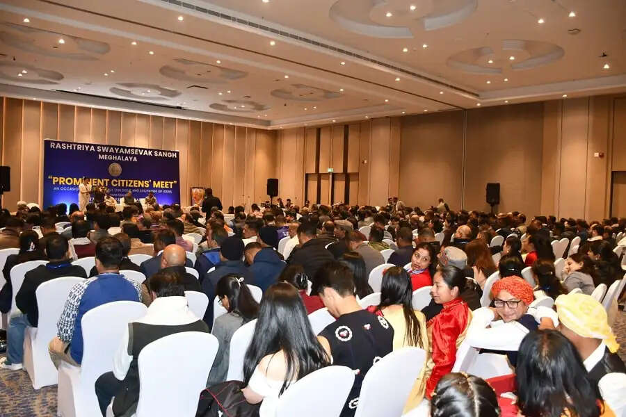 शिलांग में संघ का बुद्धिजीवी सम्मेलन: दत्तात्रेय होसाबले ने सामाजिक सद्भाव, राष्ट्रीय चेतना और ‘पंच परिवर्तन’ पर दिया ज़ोर