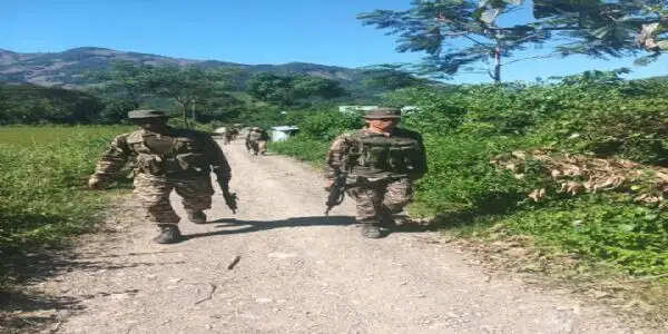 मणिपुर : कांगपोकपी में आई रोड किनारे कई नगा गांवों पर हमला, गोलीबारी और घरों में आग लगाने की सूचना