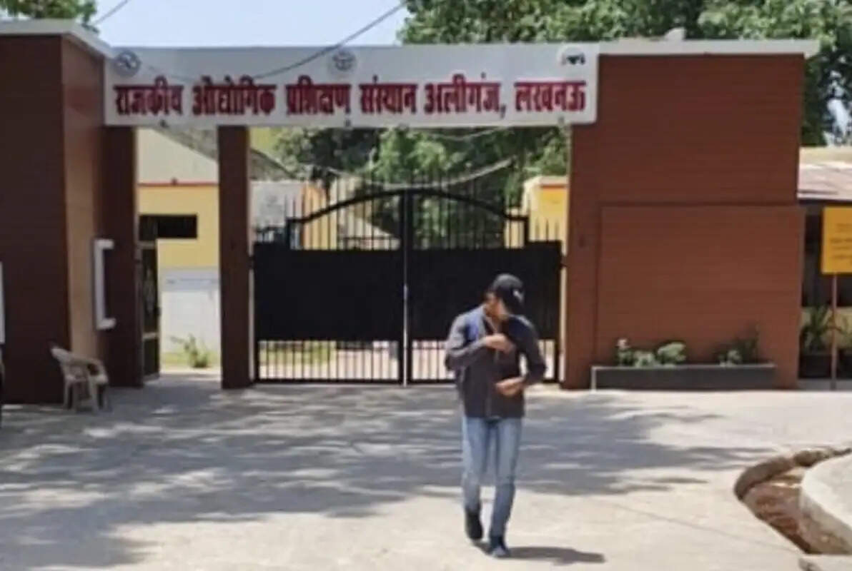 राजकीय आईटीआई लखनऊ में 30 सितंबर को टाटा मोटर्स और हेला इंडिया का अप्रेंटिसशिप व प्लेसमेंट ड्राइव