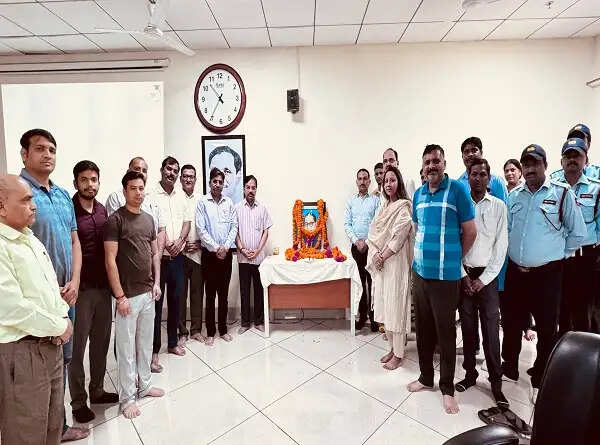 एकेटीयू में बाबा साहब डॉ भीमराव अंबेडकर की मनाई गई जयंती