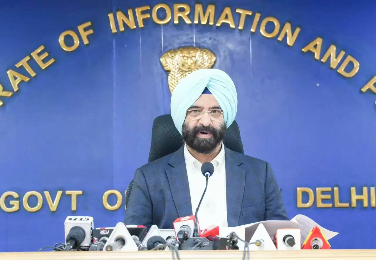 (अपडेट) दिल्ली के विकास को तेज करेगा केंद्रीय बजट : सिरसा