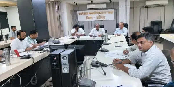 राजगढ़ः जनविश्वास अभियान और आगामी सेवा से संकल्प अभियान की तैयारियों की हुई समीक्षा