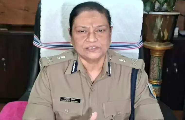 अफीम की खेती को नष्ट करने और मादक पदार्थों के दुरुपयोग को रोकने का डीजीपी ने दिया निर्देश