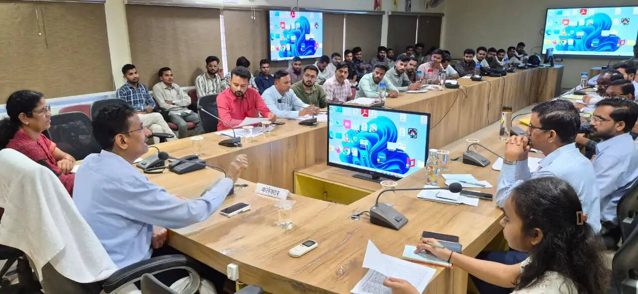 दमोह में गेहूं खरीदी में गड़बड़ी पर सख्ती: उपार्जन केंद्र के चार जिम्मेदारों पर एफआईआर