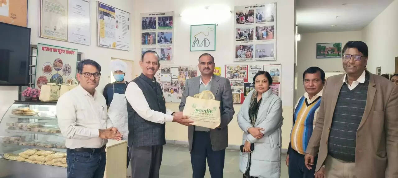 मरु शक्ति यूनिट तथा एफआईएमटीटीसी का भ्रमण