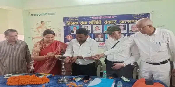 समिति ने देवघर महापौर रवि राउत का किया स्वागत