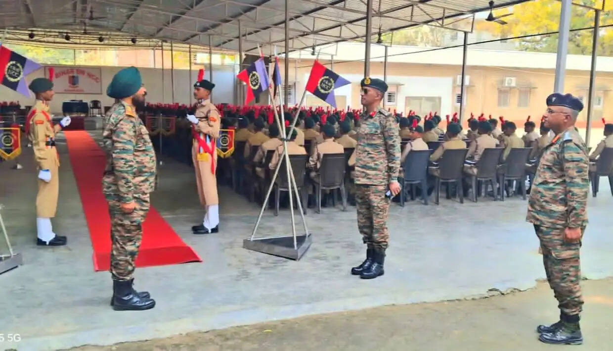 युवा आपदा मित्र सिविल ग्रुप कमांडर एवं ग्रुप कमांडेंट ने निरीक्षण किया