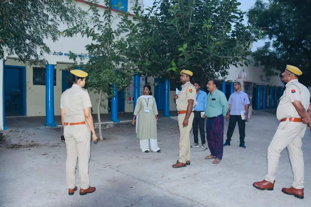 पुलिस आब्जर्वर ने अलवर जिले की मुंडावर विधानसभा का किया दौरा