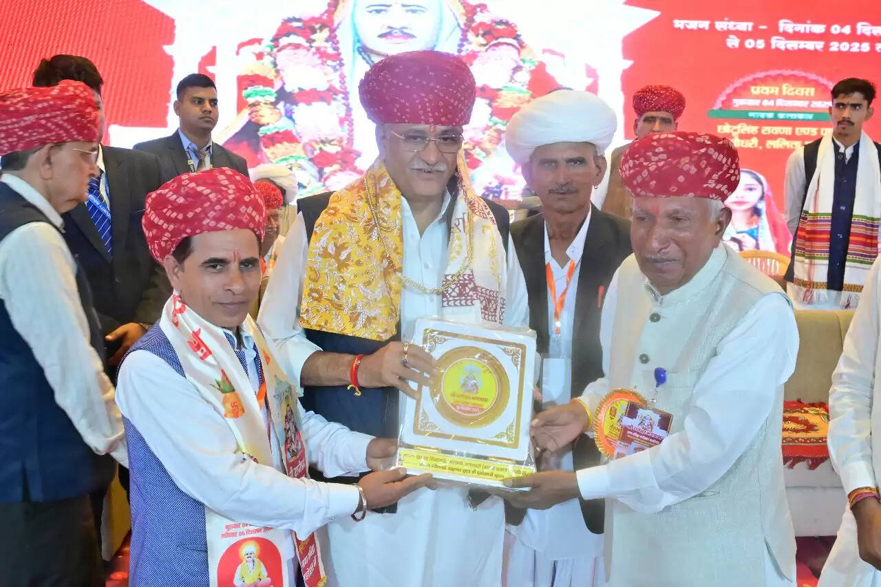 भारत सांस्कृतिक पुनर्जागरण के पथ पर अग्रसर : शेखावत