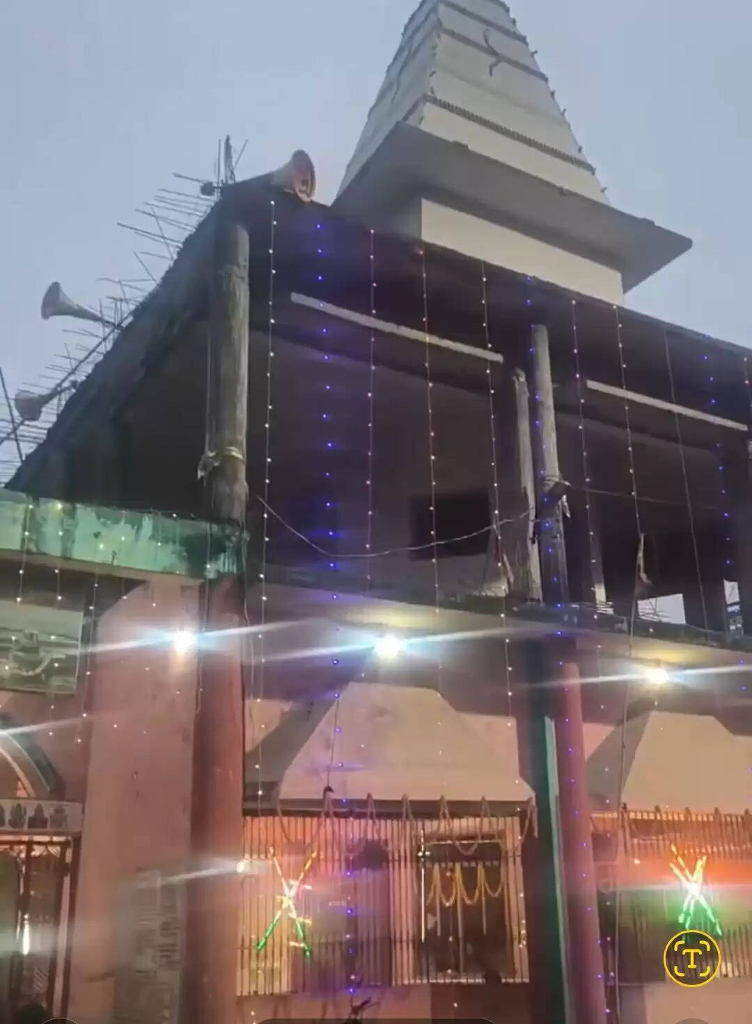 ऐतिहासिक राम-सीता-लक्ष्मण की अष्टधातु मूर्तियां चोरी