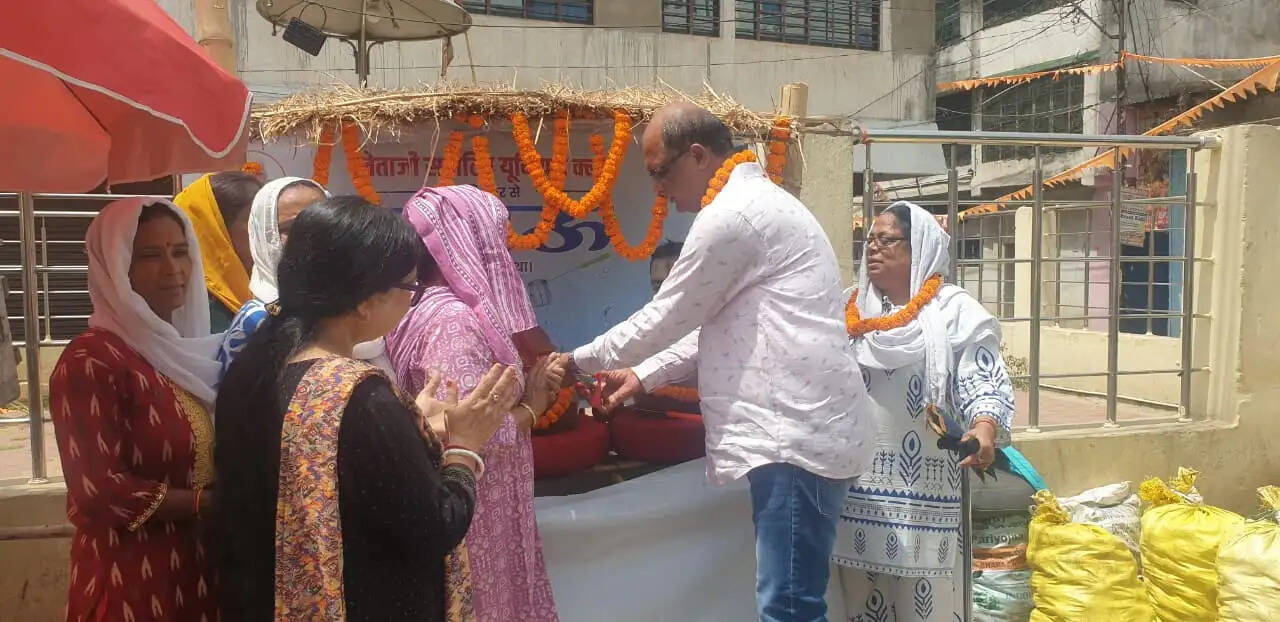 नेताजी सपोर्टिंग यूनियन क्लब ने कराई प्याऊ की व्यवस्था