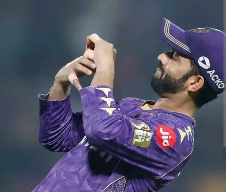 दिल्ली कैपिटल्स पर जीत के दौरान अजिक्य रहाणे हुए चोटिल, चोट गंभीर नहीं