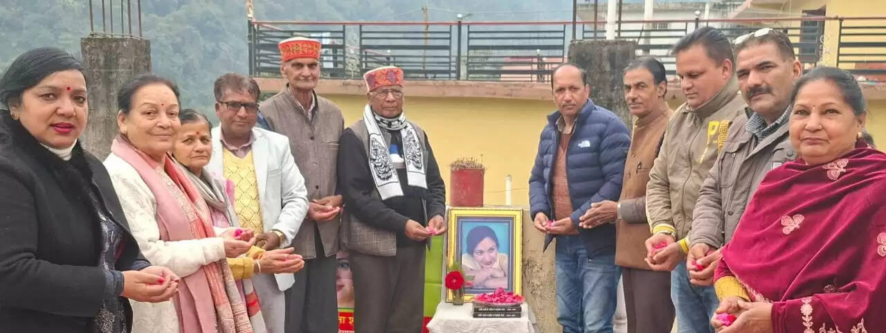 कवयित्री स्व. डा. कांता शर्मा को साहित्यकारों ने 59वीं जयंती पर किया याद