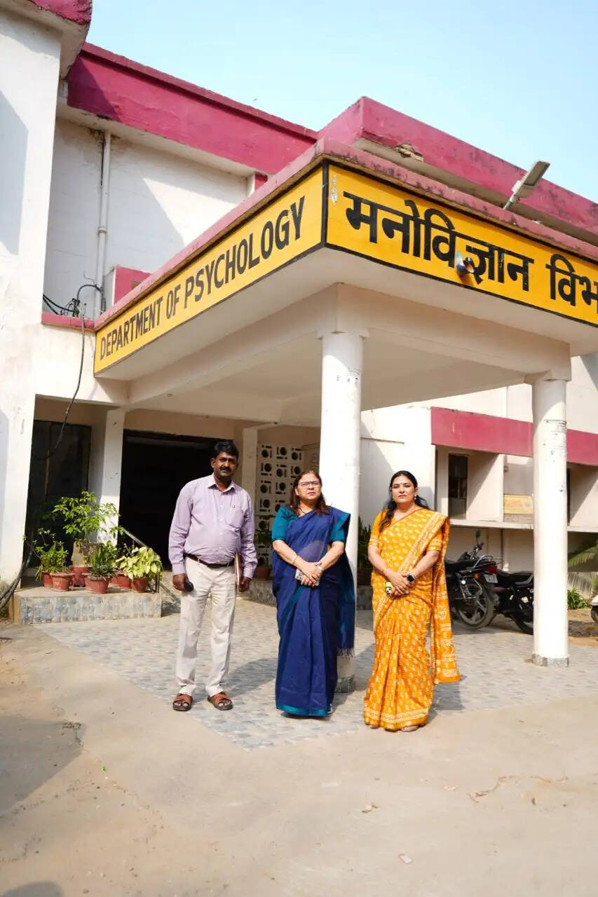 विवेकपूर्ण ढंग से धन का उपयोग करें महिलाएं : कुलपति