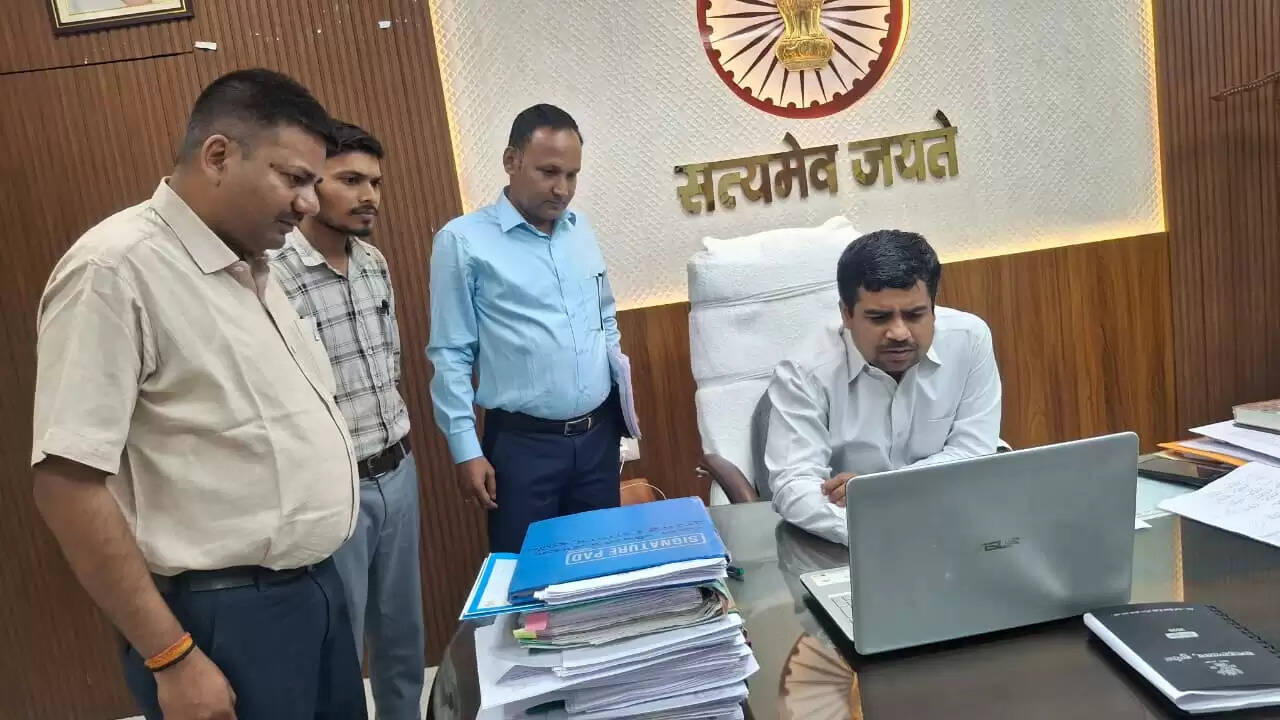 सुपौल में जनगणना 2027 के पहले चरण की तैयारी शुरू, जिलाधिकारी ने किया स्व-गणना प्रक्रिया का शुभारंभ