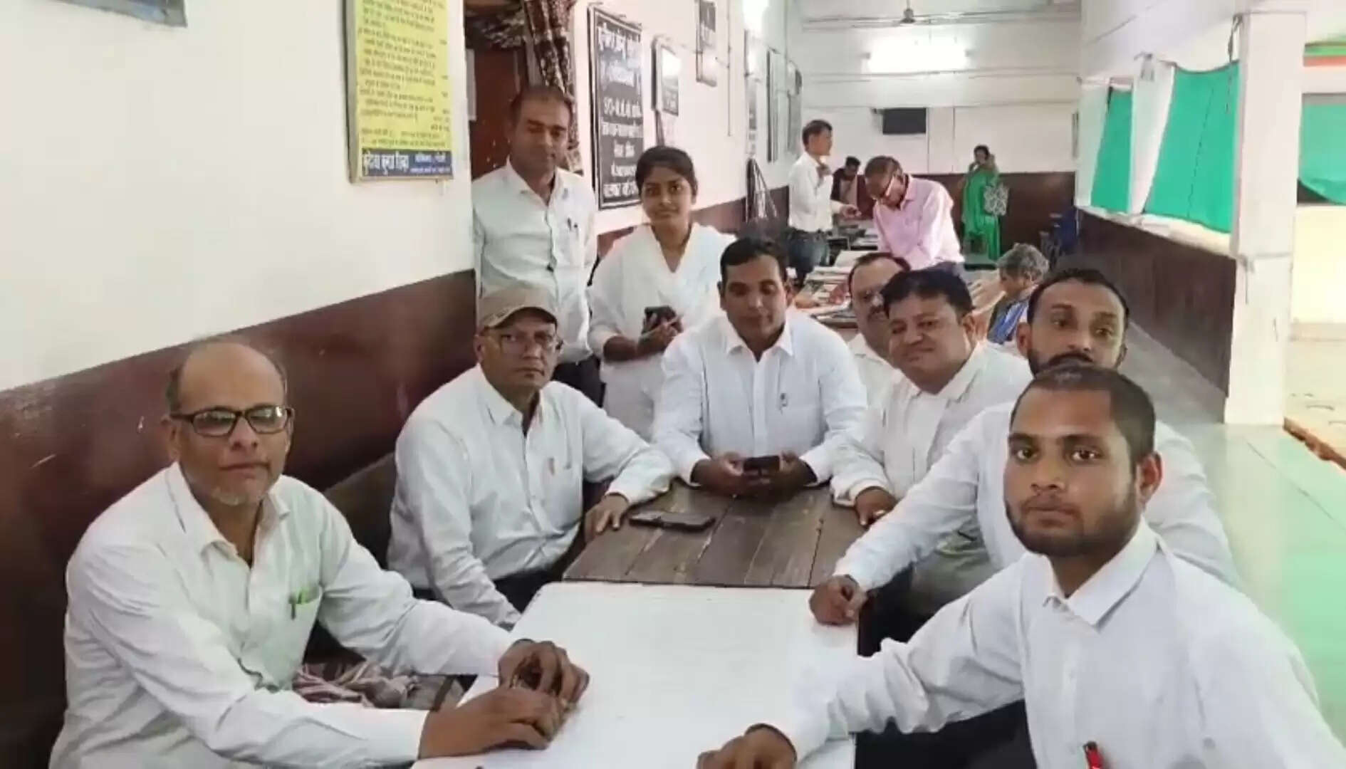 कश्मीर के पहलगाम में हुई आतंकी हमले की जिला अधिवक्ता संघ ने की निंदा