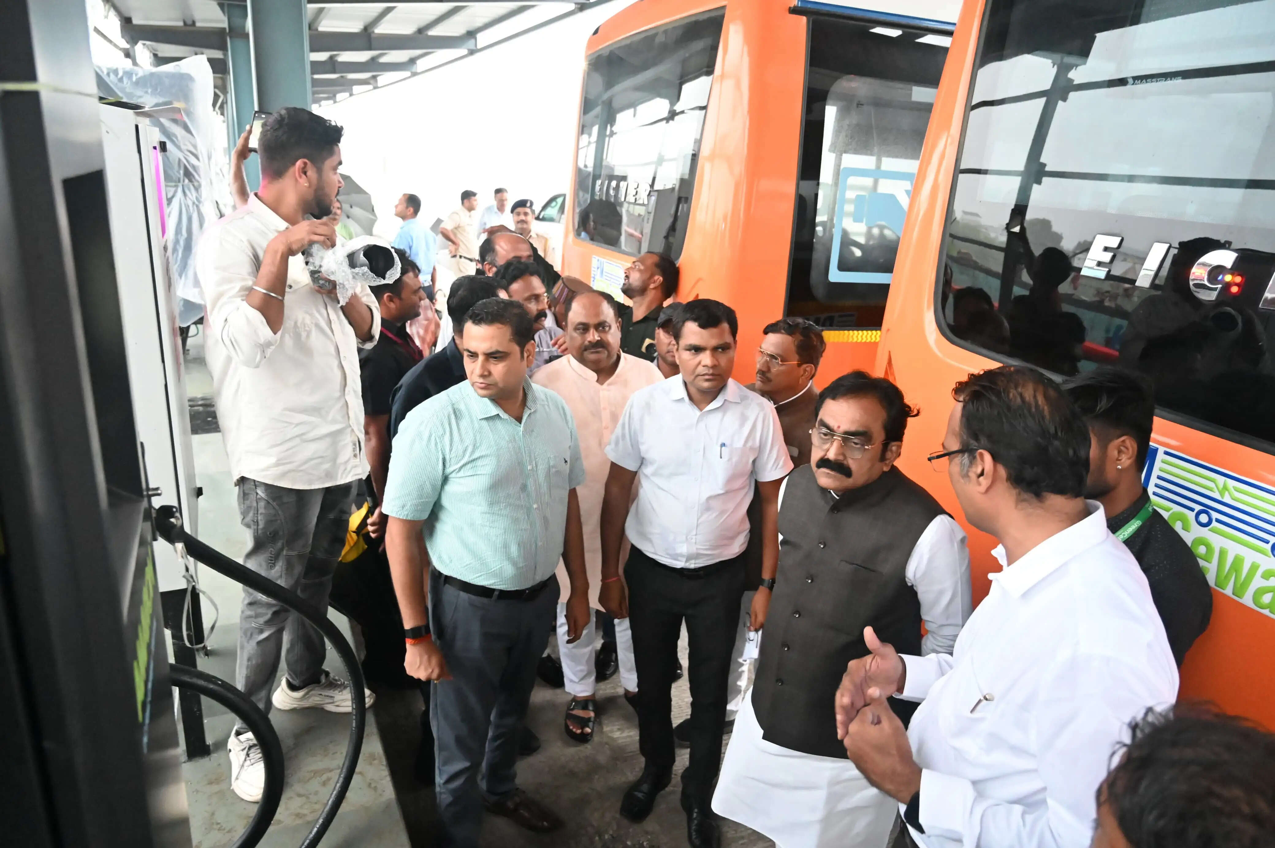 जबलपुर : नागरिकों को शीघ्र मिलेगी पीएम ई बस सेवा की सौगात