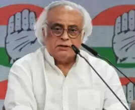 आरटीआई अधिनियम को केंद्र सरकार ने कमजोर किया: जयराम रमेश