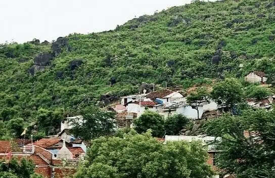 जबलपुरः मदनमहल पहाड़ी के अतिक्रमण हटाने की कार्रवाई होगी प्रारंभ- कलेक्टर